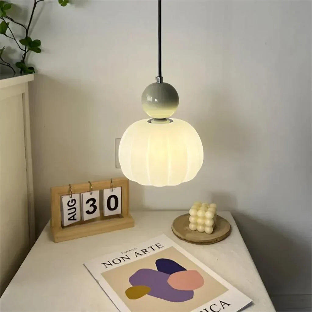 Nordische Kürbis-Hängeleuchte – Moderne LED-Pendelleuchte aus Glas mit 1 oder 3 Köpfen für Schlafzimmer, Esszimmer & Wohnzimmer, höhenverstellbar