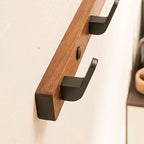 Minimalist Wandgarderobe Holz Metall