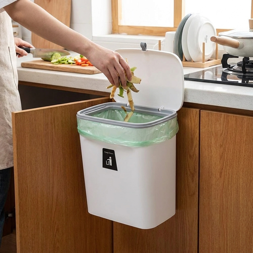 2.4 Gallon Kitchen Compost Bin