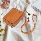 Dreilagige Leder Umhängetasche & Clutch